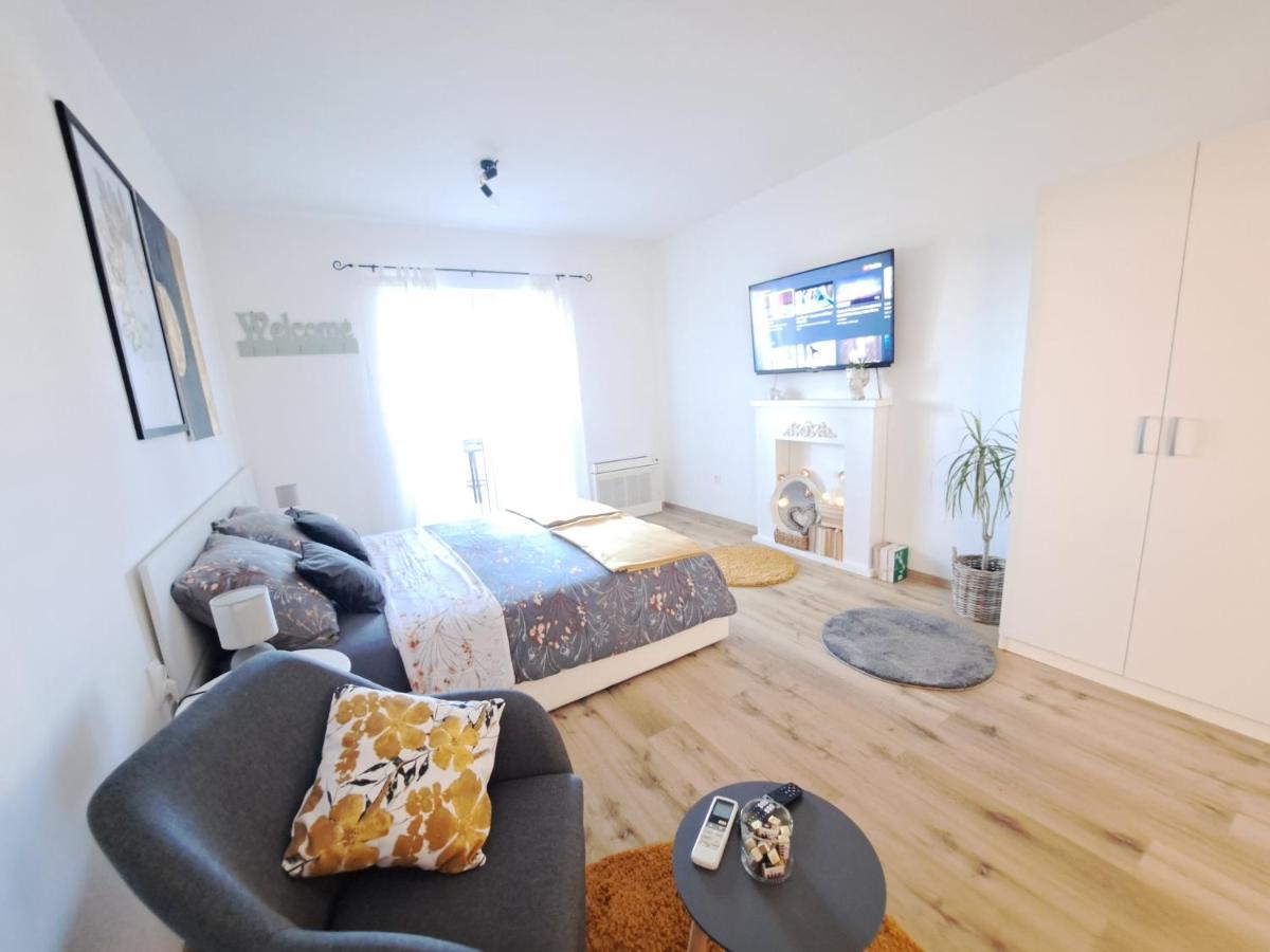 Apartman Karmen Водице Екстериор снимка